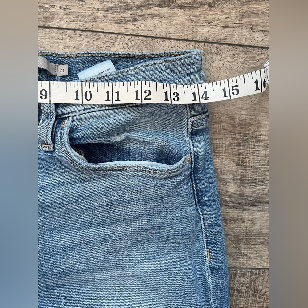 Hudson Jeans High Rise Cropped Kick Flare in Light Blue with Knee Distress - Picture 5 of 11